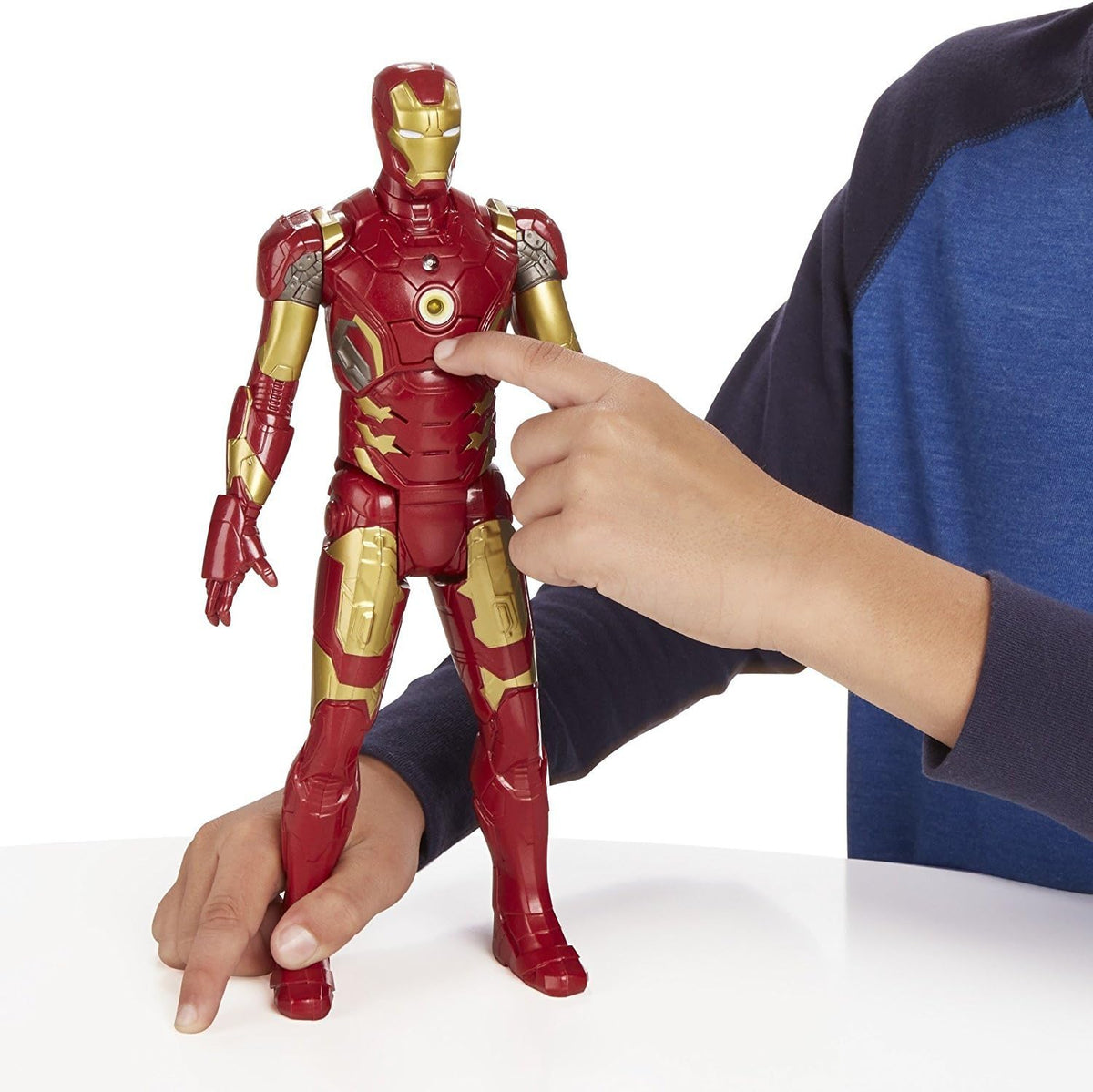 Iron Man Electronic Figure - Hasbro Avengers