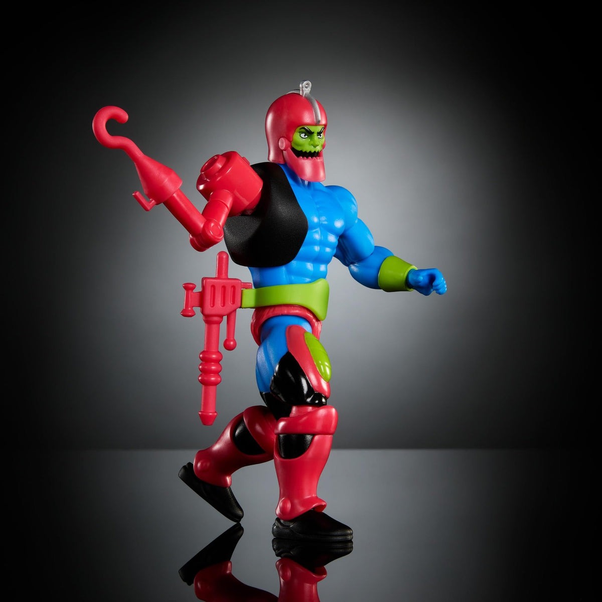 Masters of the Universe Origins Action Figure Trap Jaw Collectible, 5.5 Inch Motu Popular Villain Toy with 16 Posable Joints & Accessories