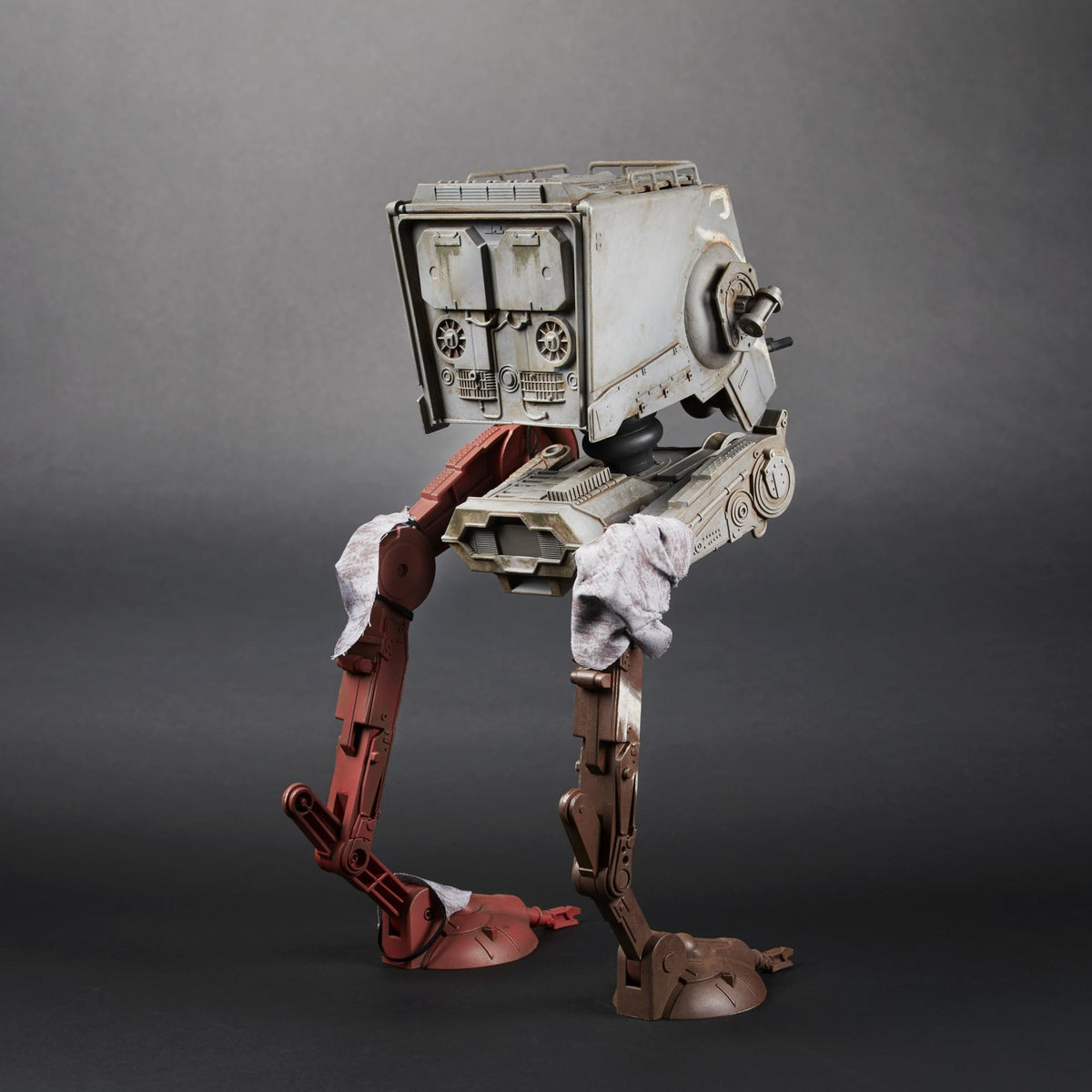 STAR WARS The Vintage Collection The Mandalorian at-ST Raider Toy Vehicle with Figure, Toys for Kids Ages 4 and Up